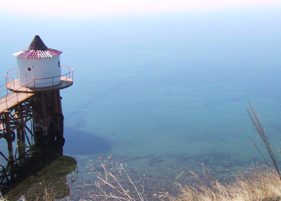 das klare Wasser des Baikalsees