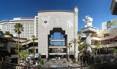 Hollywood Blvd on Hollywood   Highland Center Am Hollywood Boulvard